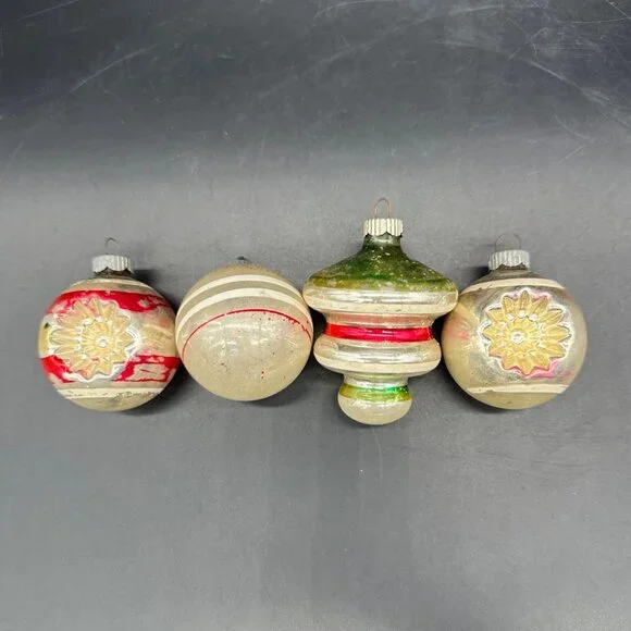 Vintage Shiny Brite Christmas Ornaments Mid Century Set Of 4 USA Indent Tornado - Picture 2 of 13